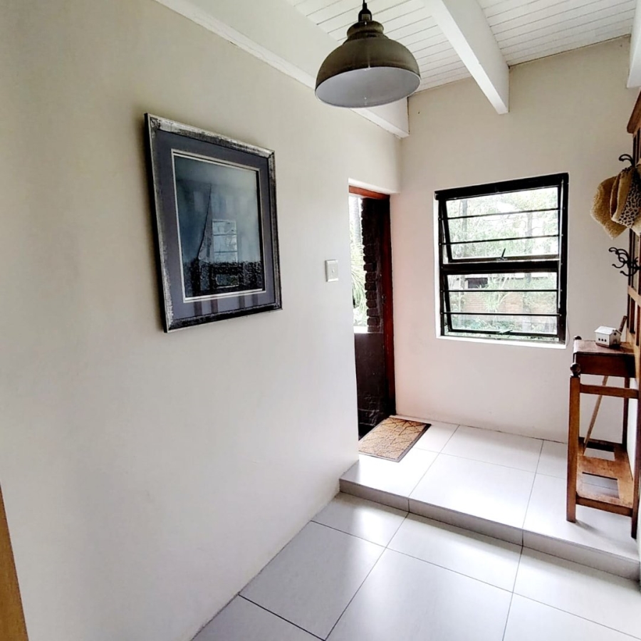 5 Bedroom Property for Sale in Beacon Bay Eastern Cape